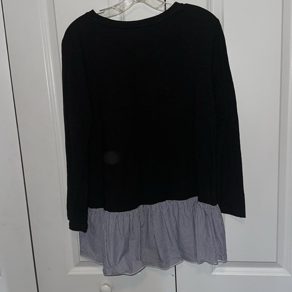 Anthropologie black scoop neck tunic, cotton w/pin stripe peplum/ruffle hem, L - Picture 6 of 6
